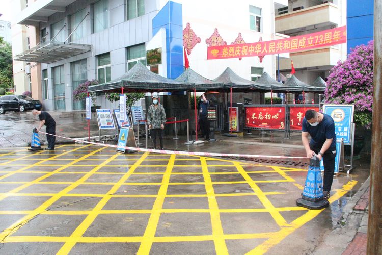 1665491576876546.jpg 2022年秋季开学疫情防控演练010.jpg