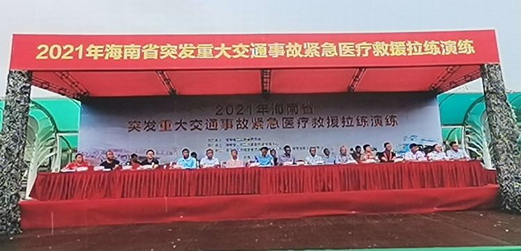 1634739830689718.jpg 紧急医疗救援拉练演练005.jpg